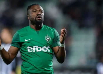 СЛЕД 12 МИЛИОНА ЕВРО ЛЕВСКИ ВЗЕ КАПИТАНА НА ЛУДОГОРЕЦ И ШОКИРА ЦЕЛИЯ БЪЛГАРСКИ ФУТБОЛ