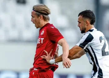 CSKA среща трудности след критики от бивш треньор и призиви за промени в ръководството