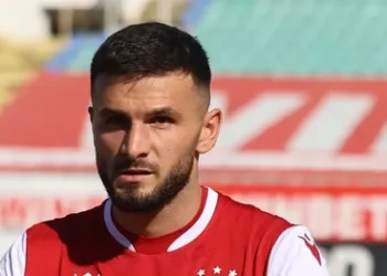 Шокираща и мащабна промяна в ЦСКА София! Клубът взе младо португалско чудо, за да преобрази защитата си и да предизвика сензация в българския футбол.