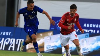 Смелост без граници! Левски шокира футболна България, грабна голмайстор на конкурент за милиони!