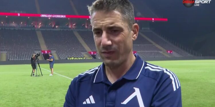 Бивш треньор на ЦСКА критикува посоката на клуба, а наставникът на Левски показва разочарование след загуба