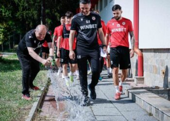 Юноша сензация от академията на ЦСКА влиза в първия отбор, за да спаси сезона от провал!