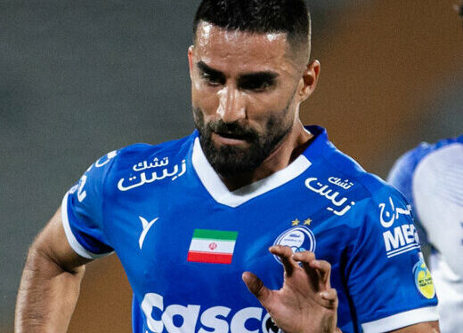 Левски София привлече иранския нападател, голмайстор на персийската лига Мехрдад Мохамади с впечатляващ 4-годишен договор