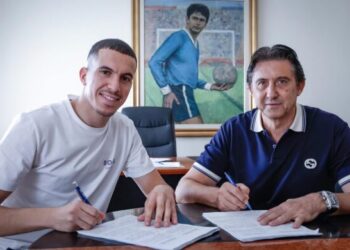 Акрам Бурас е шестото ново попълнение на Левски