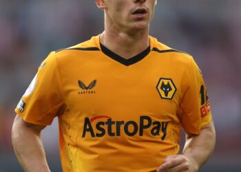 Насков Сираков отново на ход Поденс се присъединява към Левски София като свободен агент и ще бъде следващият капитан на Левски София