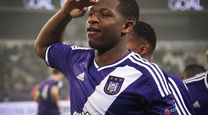 В разгара на скандал: ЦСКА София постигна споразумение за трансфер на белгийския футболист-плеймейкър Аарон Лея Исека, който е лансиран като новия Лиъм Купър