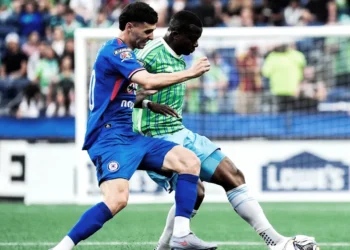 Бивш треньор на ЦСКА критикува слабото представяне и управлението на клуба