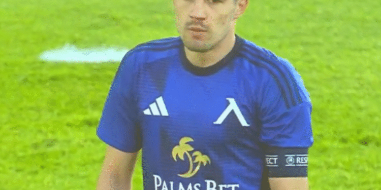 Монца предлага 1.3 млн. евро за Марин Петков, Левски чака края на плейофите