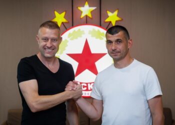 Валят уволнения в ЦСКА, тръгва си пореден провален треньор, бащата на играч на Керкез идва