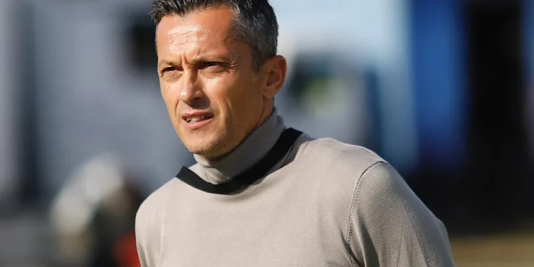 💥Ясно е, че няма да стане изведнъж, ситуацията не е лека Янев флиртува с ЦСКА: Готов съм да дам своя опит и енергия!