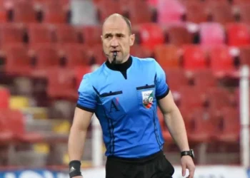 ЗАЩО ТОЙ?! Може ли да му се има доверие?!” – Взрив в Левски преди дербито с Ботев! Ръководството атакува назначението на Валентин Железов, ако не… още подробности по-долу 👇!