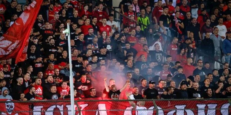 ЦСКА София наказан с отнемане на права за излъчване на мач след отказ да пусне играч в националния отбор