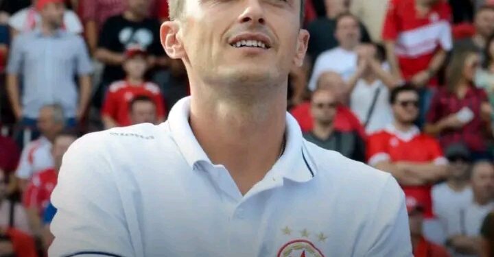 ИЗВЪНРЕДНО: СЛЕД КРАХА В СТАРА ЗАГОРА, ЦСКА СЕ РАЗДЕЛЯ С ДУШАН КЕРКЕЗ, ХРИСТО ЯНЕВ ПОЕМА…повече подробности по-долу.