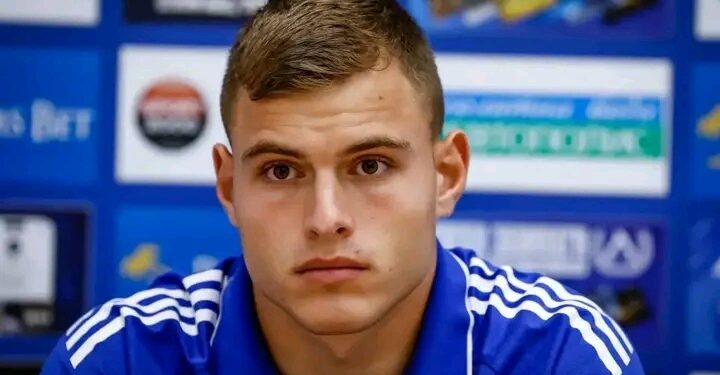 Светослав Вуцов напуска Левски София и се завръща в Славия София….