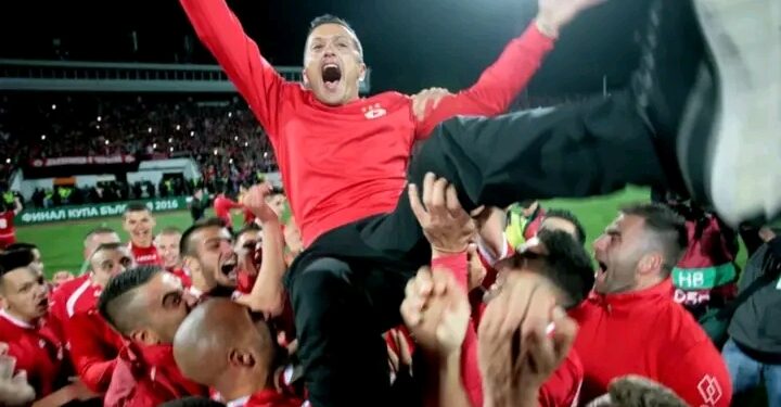 Янев хвърли бомба! 😟😟 Аз съм Христо Янев, благодарение на ЦСКА!” – Емоционално признание разтърси… повече подробности по-долу!