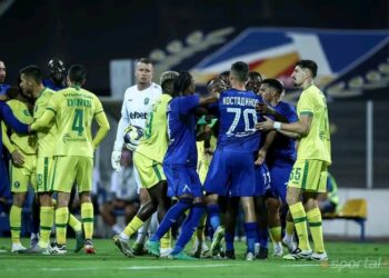 Защо съдията отмени дузпата за Левски срещу Лудогорец и не показа червен картон на Видал – ето каква е комуникацията с ВАР