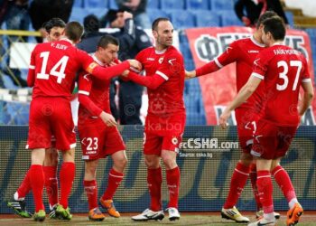 ФЕНОВЕТЕ ИЗРИГНАХА: Златков и Томанов наречени „тумори“, ръководството на ЦСКА готви смели действия за тяхното премахване!