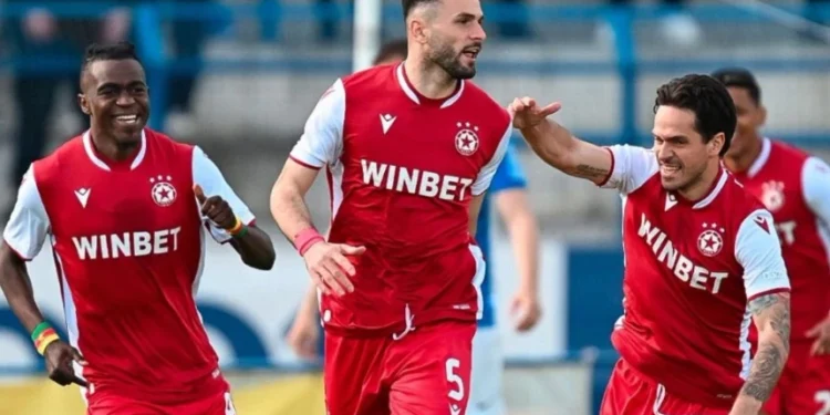 Лумбард Делова впечатлява с високи оценки в българската Първа лига