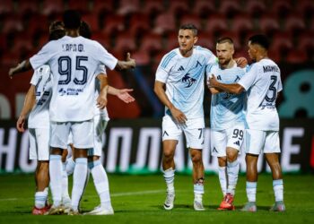 Ето как „Левски“ шокира всички и измъкна героична победа в „Надежда“ с битка до последен дъх!