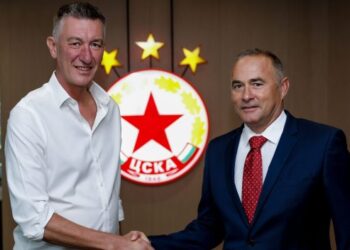 Ето кой шокира ЦСКА! Отборът връща легенда, за да спаси сезона, феновете ликуват!