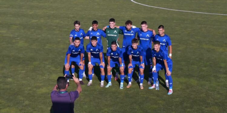 Треньорът на „Левски“ Взриви Обществеността с Ултиматум към Директора! Краят на Търпението Настъпи!