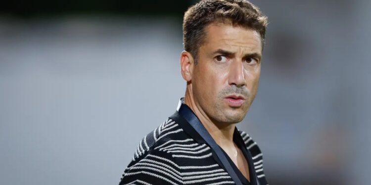 Хулио Веласкес потвърди контузии на трима титуляри преди мача на Левски София с Локомотив София