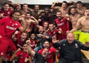 ЕКСКЛУЗИВНО! ГРЪМНА НОВИНА ТРЕСЕ ЦСКА СОФИЯ! РЪКОВОДСТВОТО ВЗЕ СТРАШНО РЕШЕНИЕ И РАЗКРИ ИМЕТО НА ТРЕНЬОРА, КОЙТО ЩЕ ВЪРНЕ ОТБОРА НА ВЪРХА СЛЕД ДЪЛГИ ГОДИНИ БЕЗ УСПЕХ!