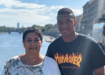 Как майка ми оформи моя футболен път