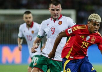 СЪРЦЕРАЗДИРАЩ СКАНДАЛ В ЛЕВСКИ: ДИРЕКТОР УВОЛНИ ТРЕНЬОРА СЛЕД ПУБЛИЧЕН СКАНДАЛ!