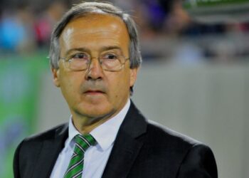 Ботев Пловдив преговаря с Георги Дерменджиев за треньорския пост