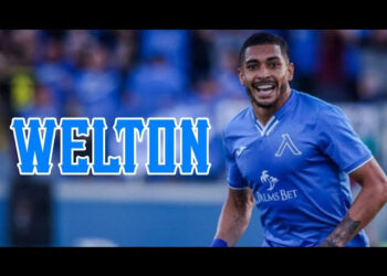 СТИКЕР СЕ ЗАВРЪЩА: Бразилската звезда Уелтън се върна в Левски след споразумение, постигнато с треньора