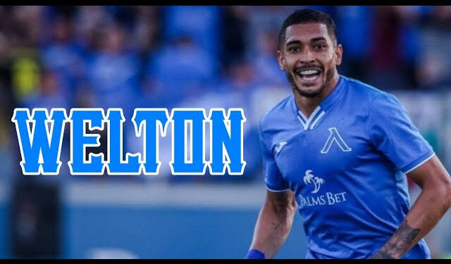 СТИКЕР СЕ ЗАВРЪЩА: Бразилската звезда Уелтън се върна в Левски след споразумение, постигнато с треньора