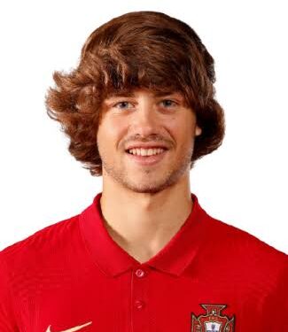 ЦСКА София ще привлече плеймейкъра на Спартак Варна Бернардо Коуту след късна оферта от 400 хиляди евро