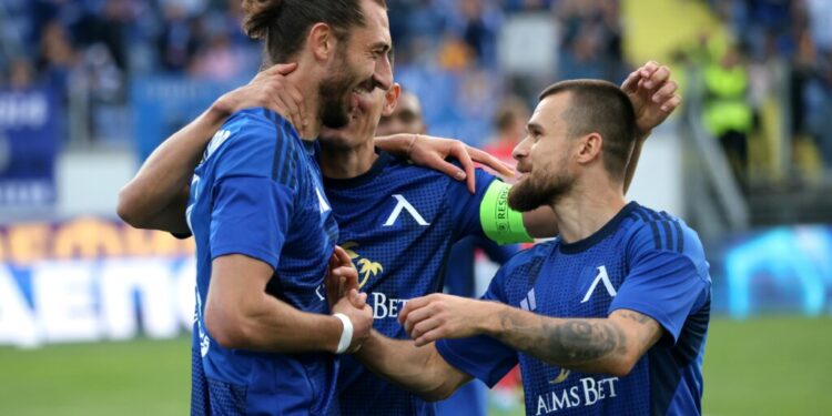 СЛЕД ЕВРОПА: ЩЕ ДОКАЖЕ ЛИ ЛЕВСКИ, ЧЕ Е ГОТОВ ЗА ТИТЛАТА?