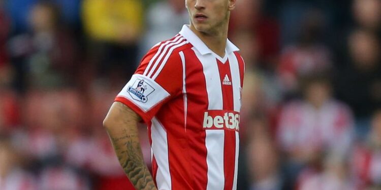 След като донесе победа за сръбския национален отбор, Марко Арнаутович ще се присъедини към Левски София от клуб от Сръбската лига с 4-годишен договор, като вече е най-високоплатеният в Левски