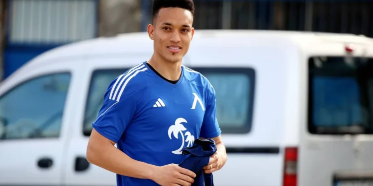 ГЕРЕНА ВЗРИВА – Цунами подписва нов 8-годишен договор с Левски София, без сериозни изисквания, какъв верен капитан