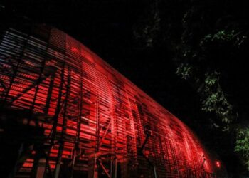 Отпадна още един! Явно стадионът на ЦСКА ще е готов доста преди срока