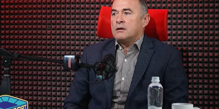 Питам аз, това ли ни трябва в момента – да ходим и да даваме интервюта “нагоре-надолу”? (Ядосани топ служители на ЦСКА поставят под въпрос…) … повече подробности по-долу