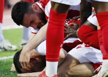 Феновете на ЦСКА са в напрегнато очакване! В лагера на “армейците” кипи трескава подготовка за… повече подробности по-долу 👇!