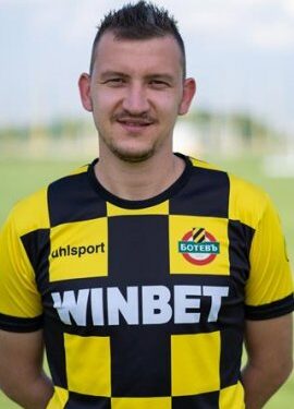 Загриженост след съобщения, че Тодор Неделев е припаднал по време на тренировка