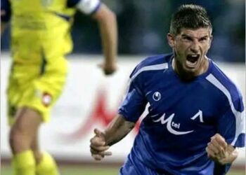 🎉 Легендарният Седрик Бардон празнува 49! Героят на Левски с головете срещу Оксер и Киево си припомня славните дни — фенове заливат мрежата с поздрави! 🔵🔥