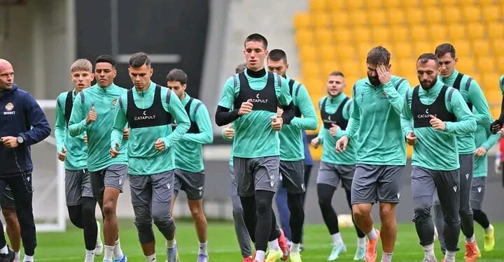 🔥 Ботев Пловдив в Пълна Готовност! Последна Тренировка Преди Горещия Сблъсък със Славия София! 🟡⚫💪