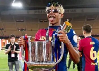 Ламин Ямал Шокира Феновете: Повече Няма Безплатни Автографи! Барса Подкрепя Ход, Който Ще Промени Всичко!