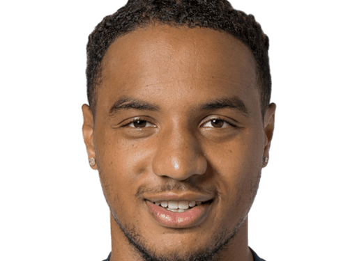 Пред Армстронг предстоят сериозни предизвикателства в кариерата му във футбола