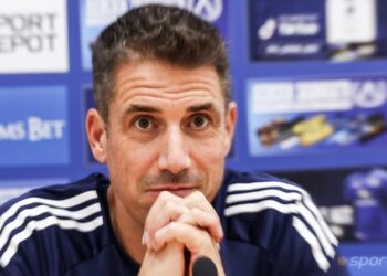 Бъдещият таран на Левски аха да унищожи Локо Пд за 120 секунди, но Септември издъхна накрая