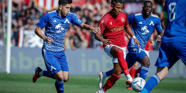 Борис Касабов даде пример с ЦСКА и заяви: Левски да излязат и да кажат има ли такова запитване