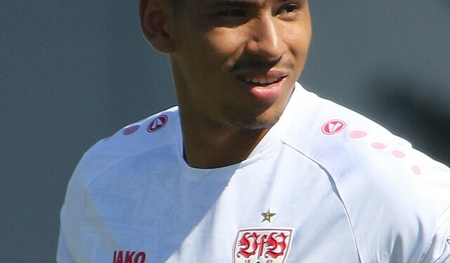 Заглавие:  Левски София проявява интерес към нападателя на Локомотив Пловдив Хуан Перея