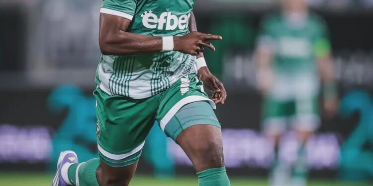 След 1,2 милиона евро ЦСКА взе капитана на Лудогорец и шокира целия български футбол