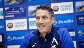 Хулио Веласкес се гордее с постоянния напредък на своя отбор