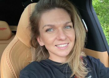 Dincolo de Teren: Simona Halep Înfruntă Cel Mai Dur Meci al Său, Împotriva Cancerului de Sân, Jurând Să Lupte ca o Campioană! 🎗️